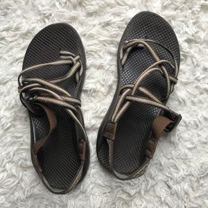 Brown thin double strap Women's Chacos